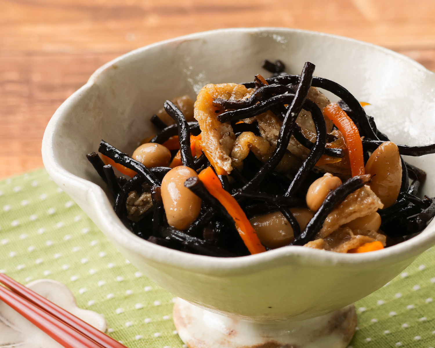 ひじきの煮物のレシピ｜大豆と海の恵みで作る定番おかず
