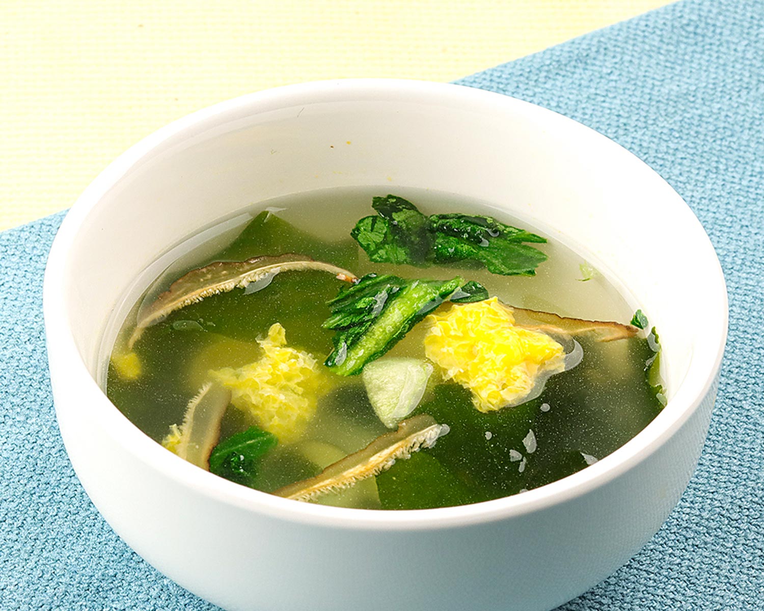 3WAY具材を使った、旨みたっぷり♪ 簡単中華スープ